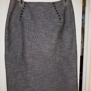 Gray pencil skirt